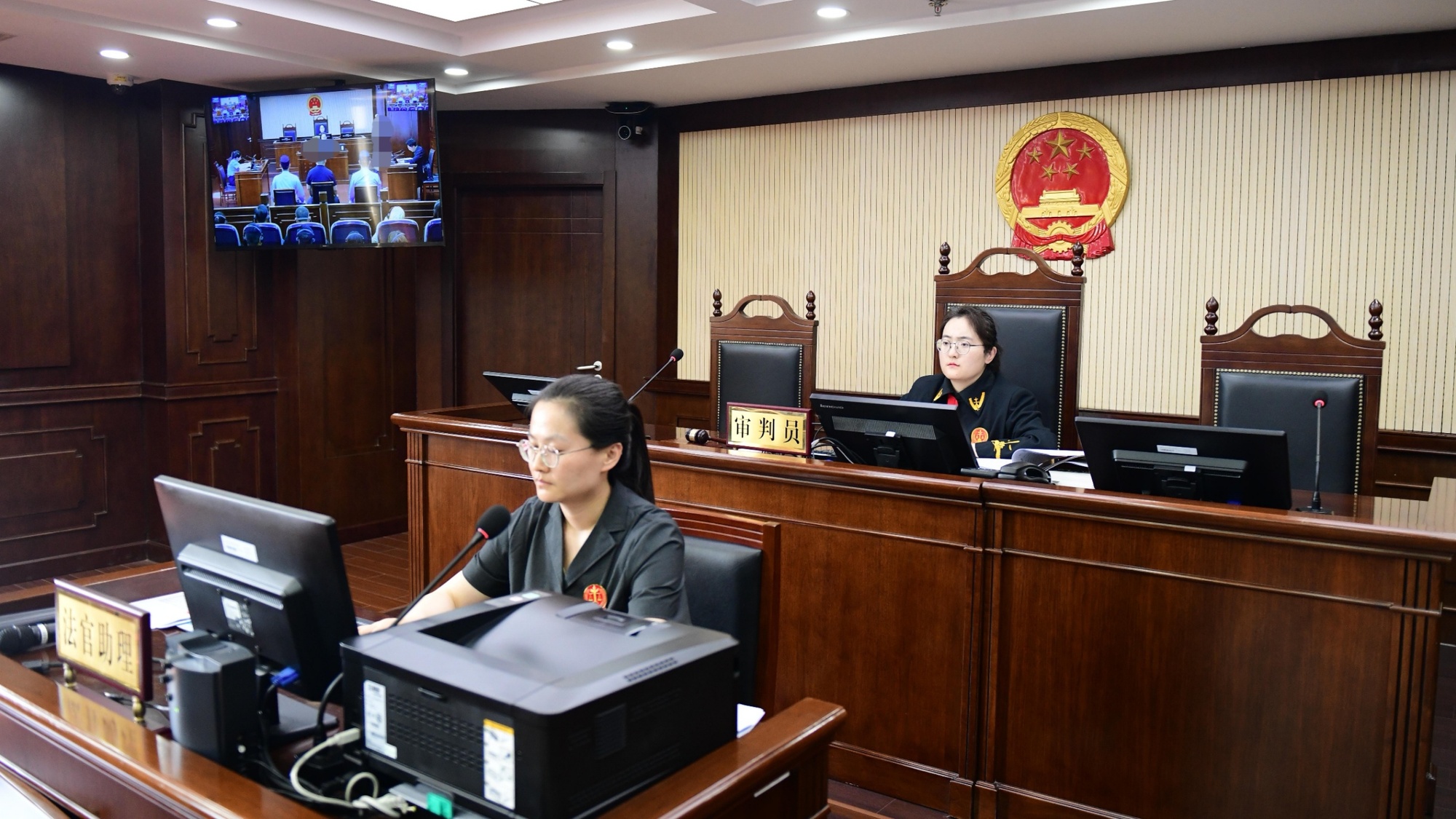刘国中在江苏调研时强调 打造生物医药新兴支柱产业 培育发展脑机接口未来产业