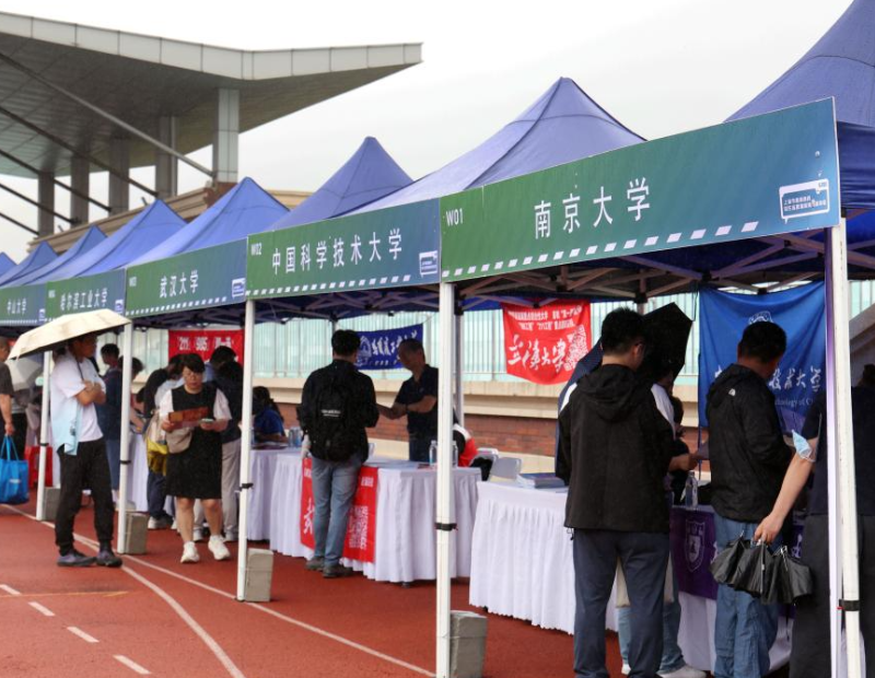 内蒙古化德破题基层减负:让干部“轻车快马”跑起来