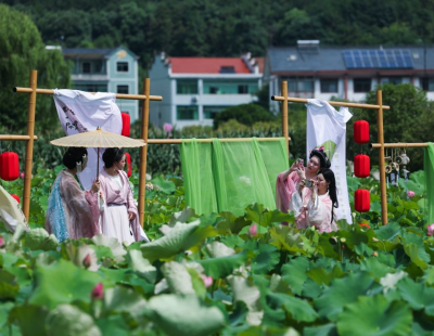杨紫李现国色芳华开始招商