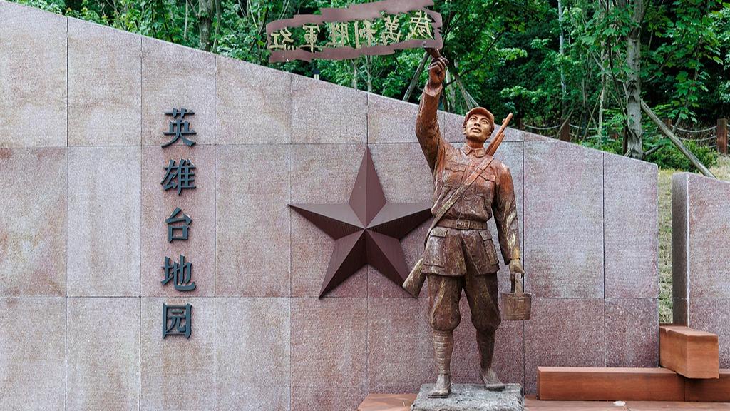 美伊在瑞士开始谈判 万斯：预计将取得更多进展